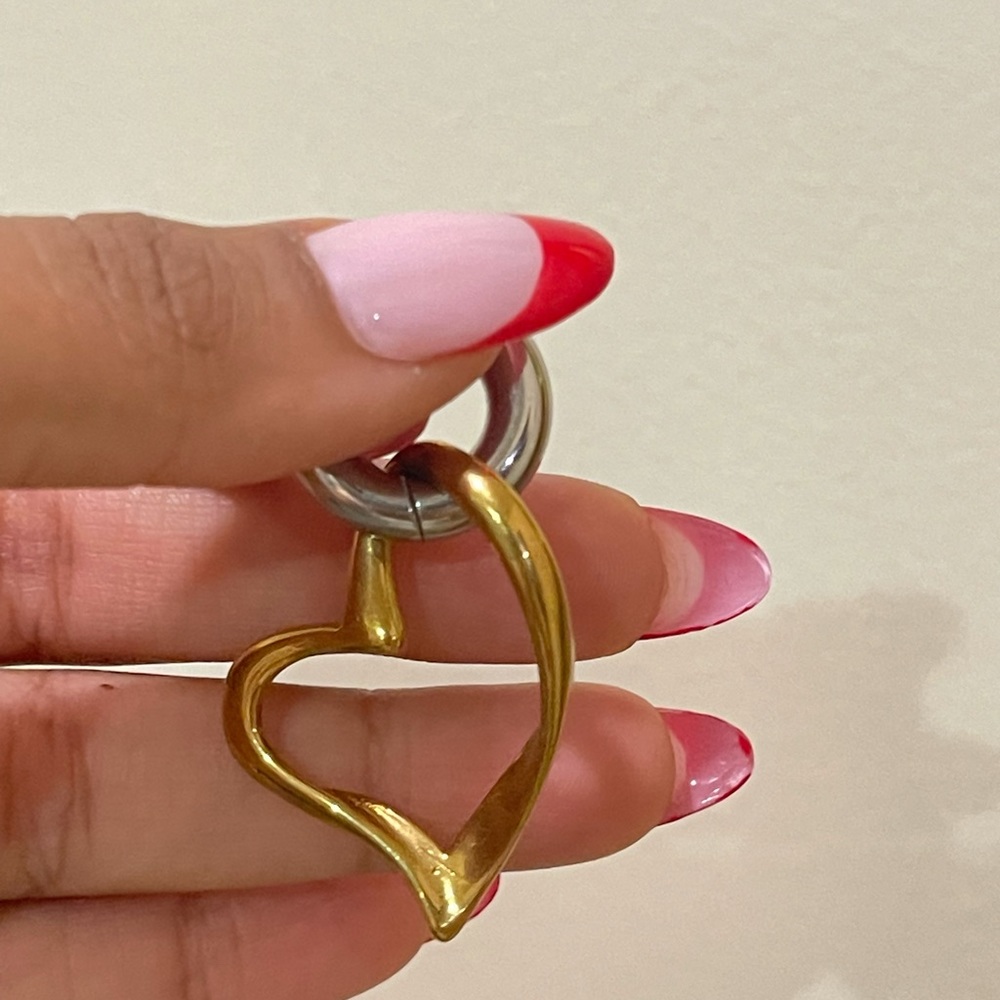 Notte Jewelry two toned earring, can remove hearts and wear as hoops.